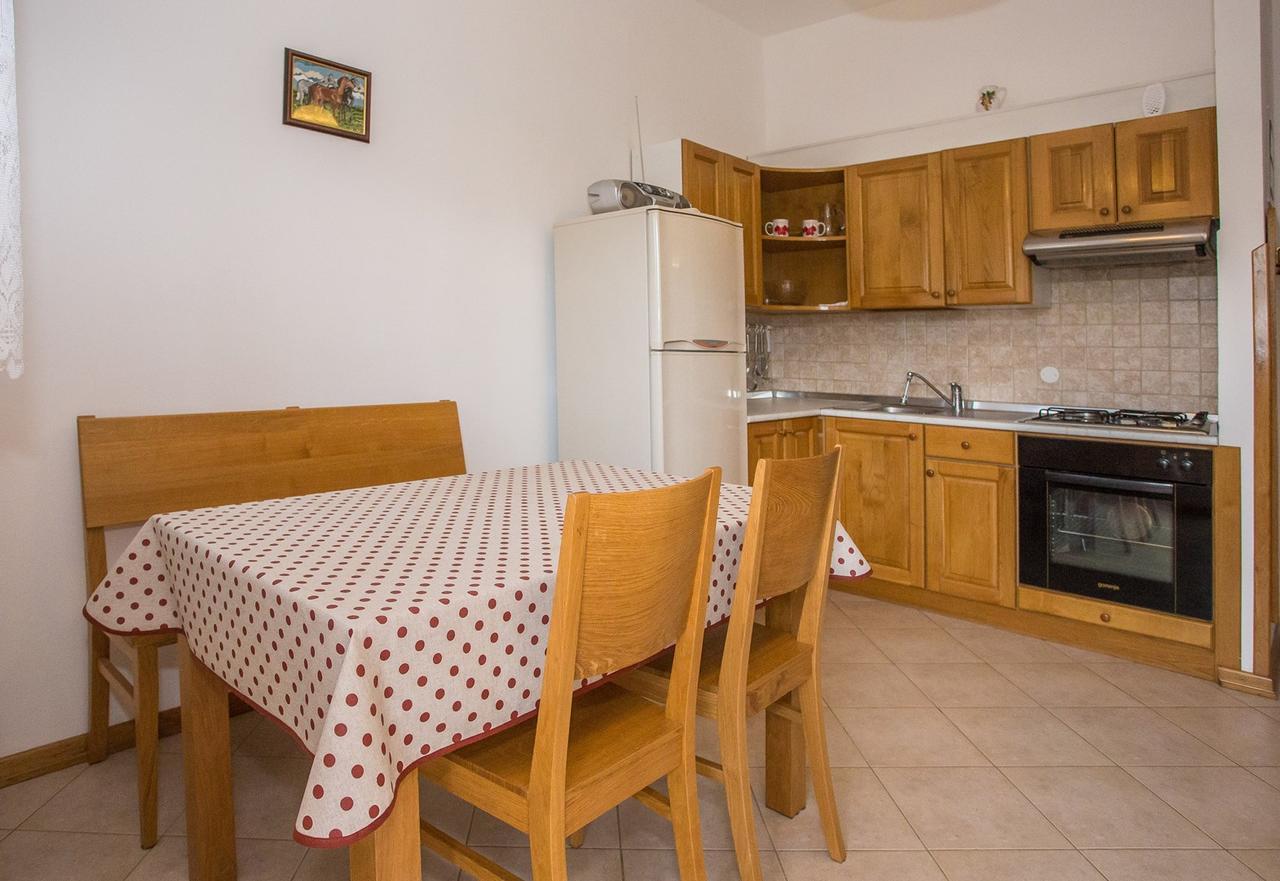 Apartments Staver ポレッチ エクステリア 写真