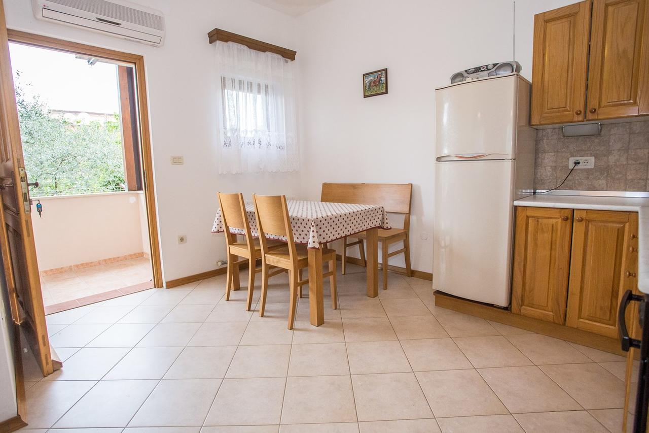 Apartments Staver ポレッチ エクステリア 写真
