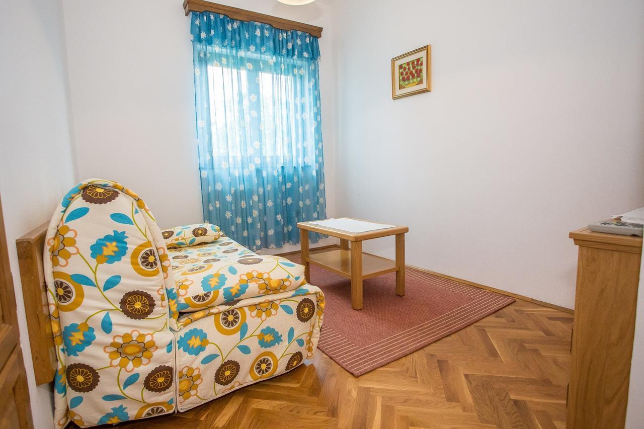 Apartments Staver ポレッチ エクステリア 写真